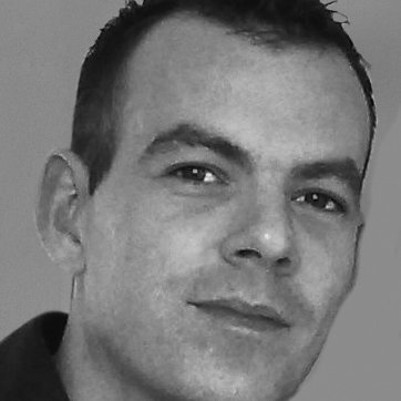 Simon Neal